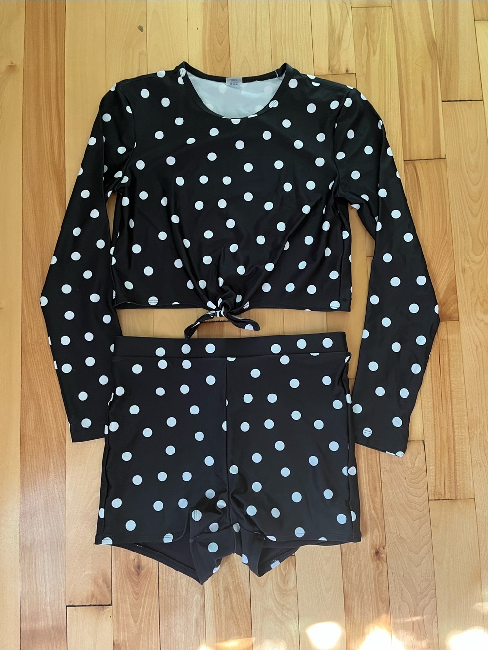 Girls Old Navy Polkadot Bathing Suit
